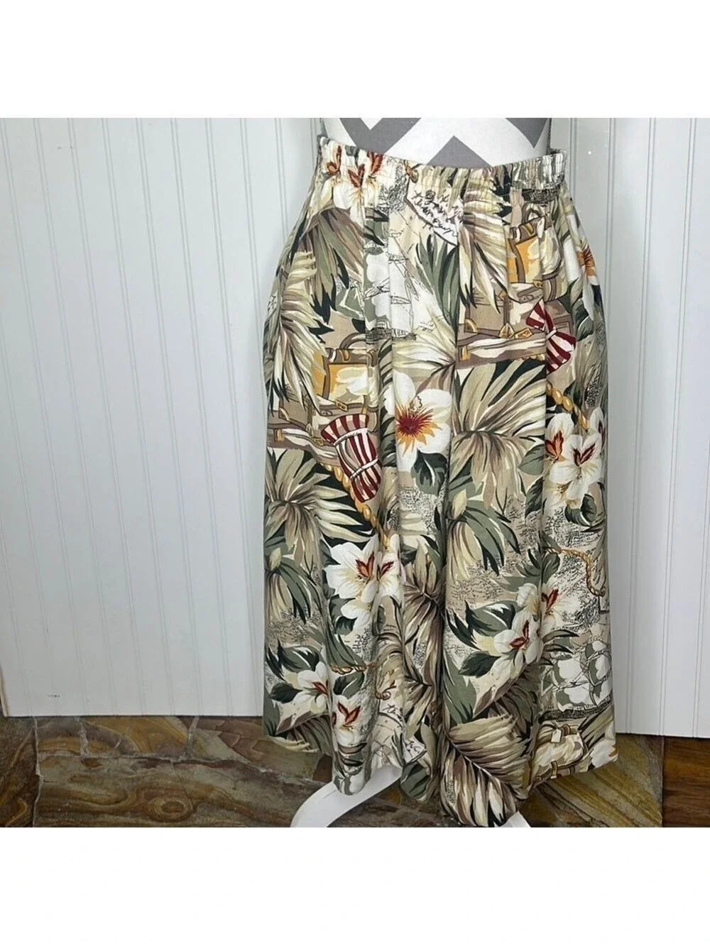 Alfred Dunner Tropical Print Skirt Size 14 Petite